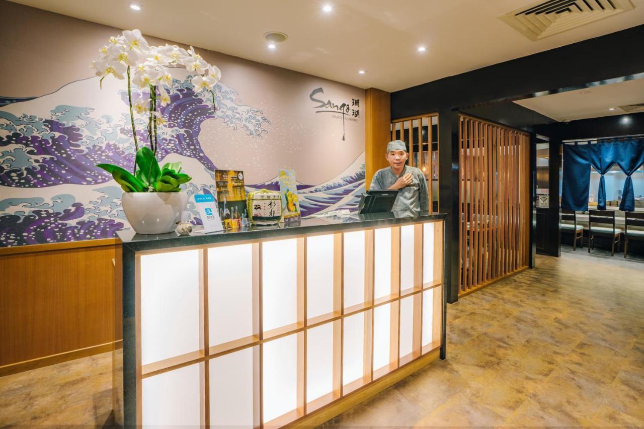 Crystal Crown Hotel Петалинг-Джая Экстерьер фото